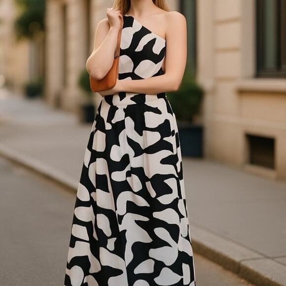 Abercrombie & Fitch Abstract One Shoulder Cut Out Maxi Dress Black White Size L - Picture 1 of 13